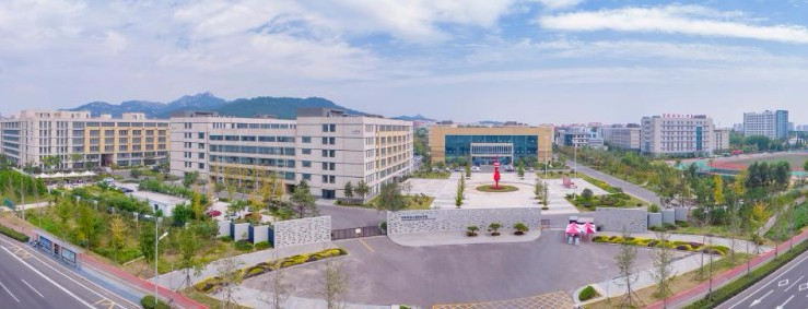 日照航海工程职业学院